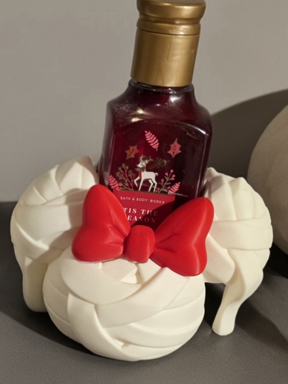 Bath & Body Works White Bow Holder with Red Bow and Gold-Capped Bottle
